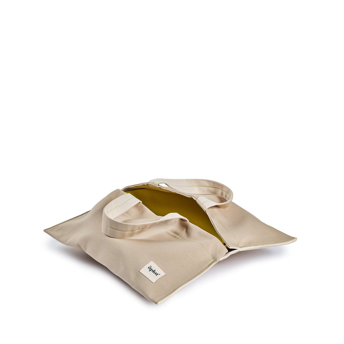 Plat Dish Tote in Barley