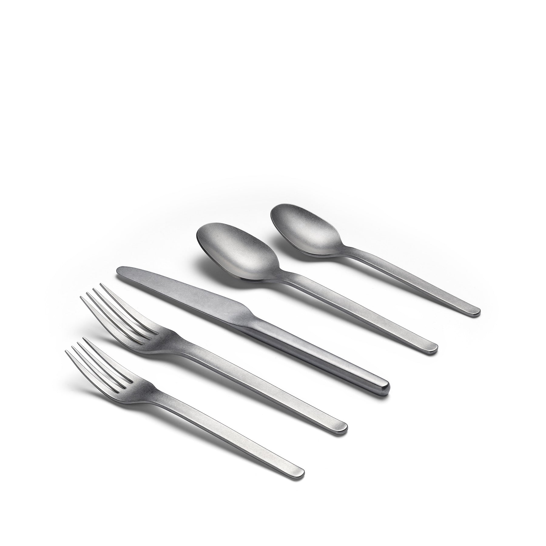 Muir Flatware in Tumbled (5 piece setting)